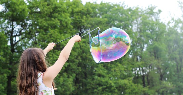 bubble over: Idiom Meaning and Origin